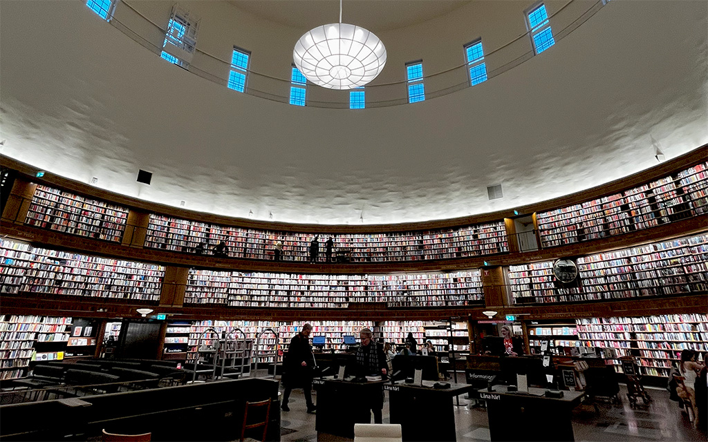 \"library